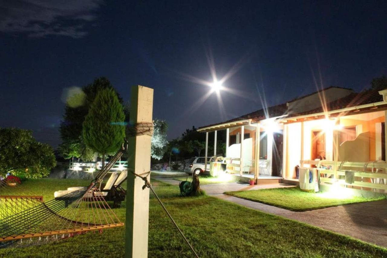 קואינירה Aura Guest House מראה חיצוני תמונה
